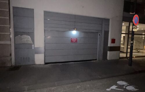 Garage fermé sécurisé avec badge – 10 min Gare Part-Dieu