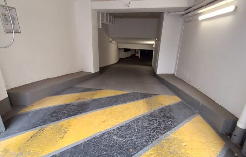 Parking moto ligne 12 Marie d'Aubervilliers