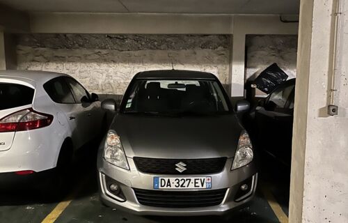 Loue place de parking Paris 15ème tout proche Necker