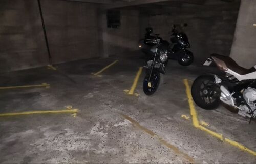 Loue parking : 3m² pour moto, 36 Rue Blomet + 69 Rue Lecourbe, (2 Entrées) - Paris 15ème
