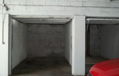 À louer plusieurs garages fermés