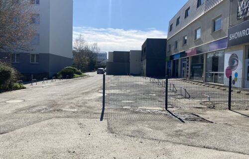 Location de parking LA COURROUZE