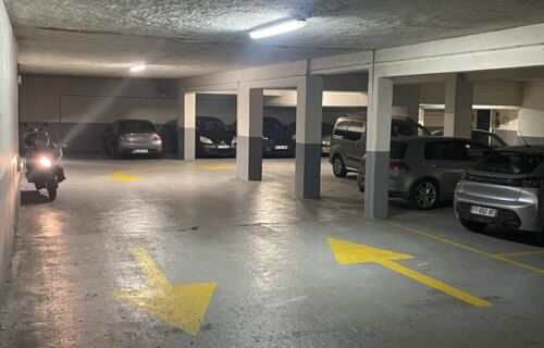 Parking - Dupleix /Presles/ Suffren - Accès facile niveau -1
