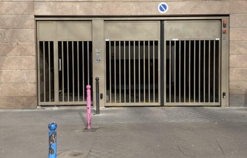 Parking couvert à louer – Accès direct Bd de Charonne – Métro Alexandre Dumas (2 min)
