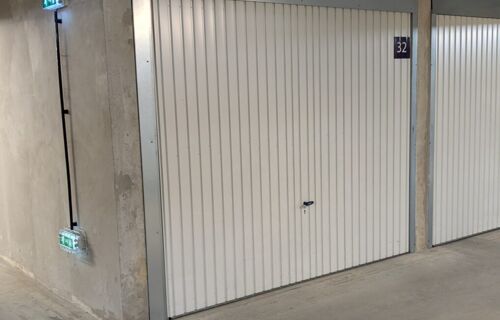 Parking sous terrain fermé