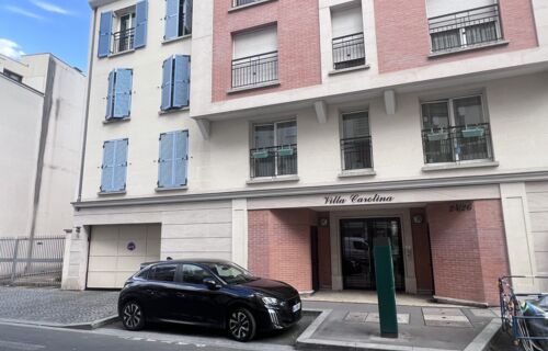 Place de parking sécurisée 12 m² – Puteaux – Rue Arago