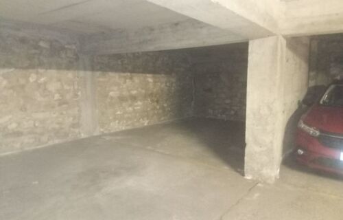 Parking Le Kremlin-Bicêtre – place en sous-sol sécurisée aux portes de Paris