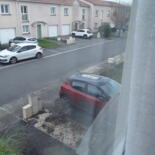 Place de parking privative chez moi en journee non couverte exterieure