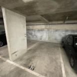 Place de parking privée (Immeuble surveillé, accès 24h/24 avec un bip) sur Clichy 92110