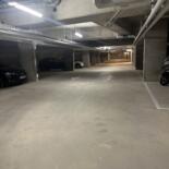 Place de parking fermée